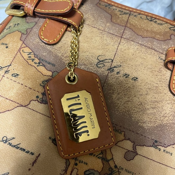 NEW Alviero Martini (ITALIAN) Bag with straps.Color: Brown/Orange - Picture 8 of 13